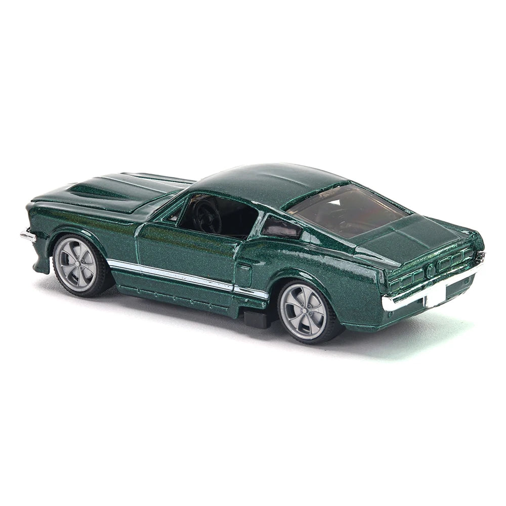 Bburago 1967 FORD MUSTANG GT Diecast Scale Car Model – Collectible Toy for Boys