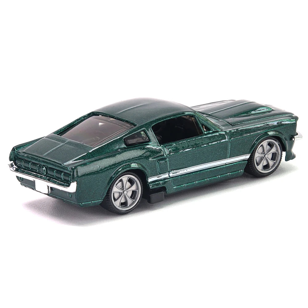 Bburago 1967 FORD MUSTANG GT Diecast Scale Car Model – Collectible Toy for Boys